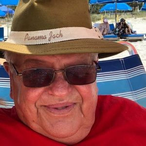 Meet your Posher, Mitchell